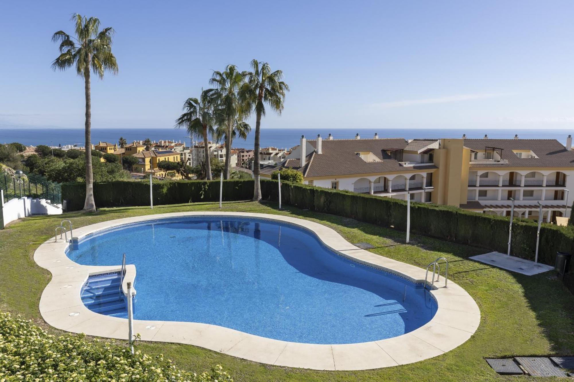Peaceful Studio With Amazing Sea Views And Free Parking Benalmádena Zewnętrze zdjęcie
